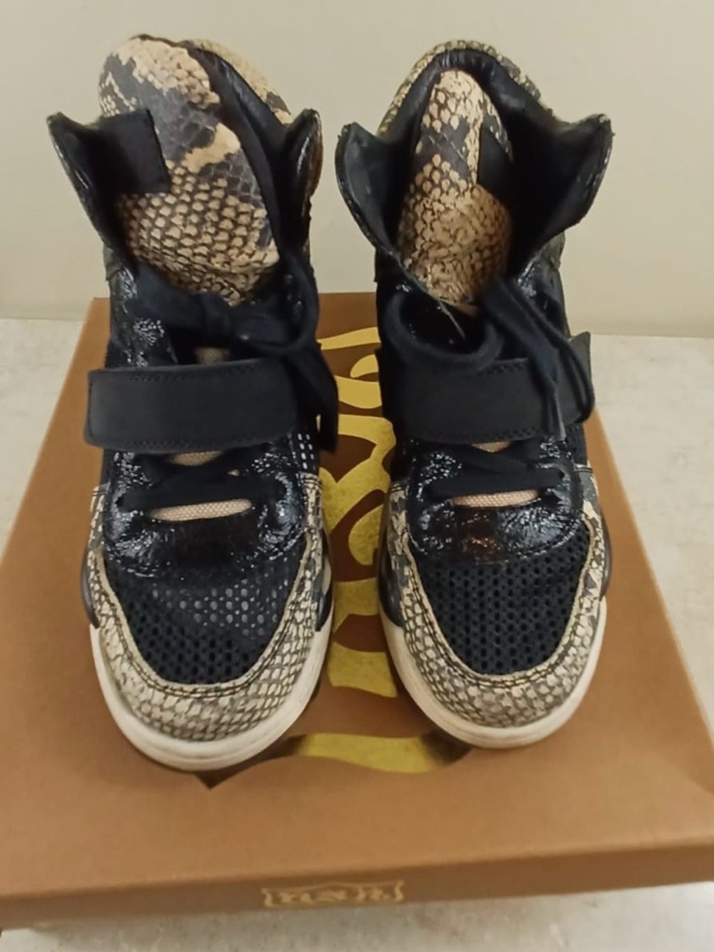 Limited by ASN Women's High-Top Snake-Print & Black Fashion Sneakers - Picture 2 of 15